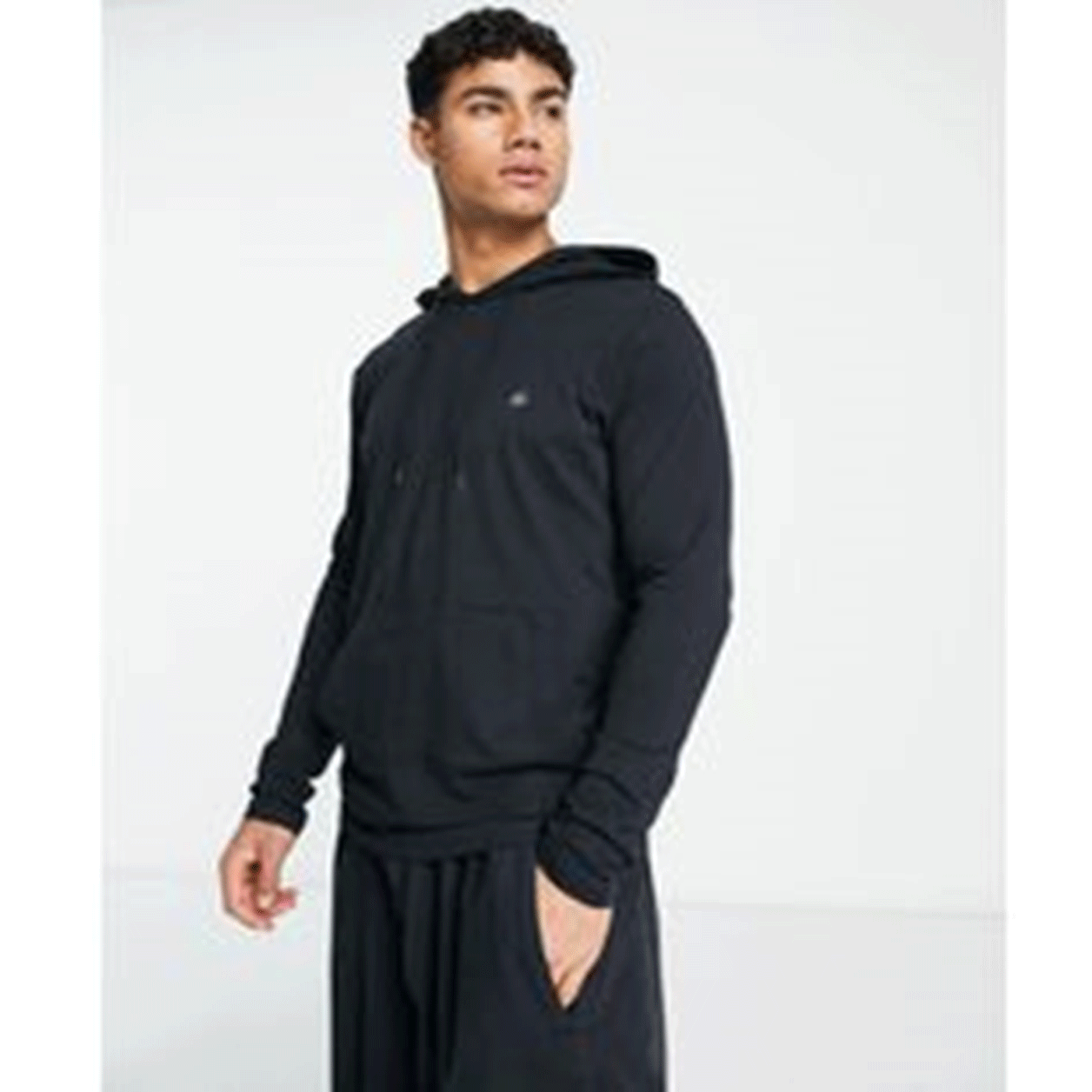 JACK &amp; JONES JWHARCHIE LS HOODED TEE BLACK 12228684